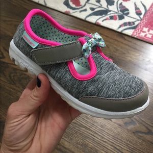 Adorable EUC Steve Madden w/ memory foam soles